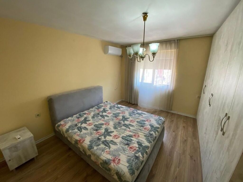 🏡 Jepet me qira apartament 2+1 perballe harry fultz