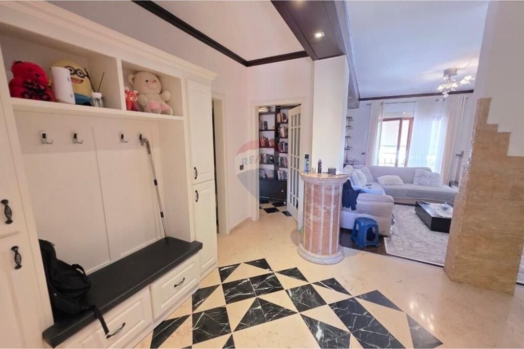 Apartament 2+1+2 per shitje Eleonora