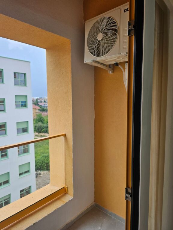 Appartamento 1+1+1 con Balcone in Affitto