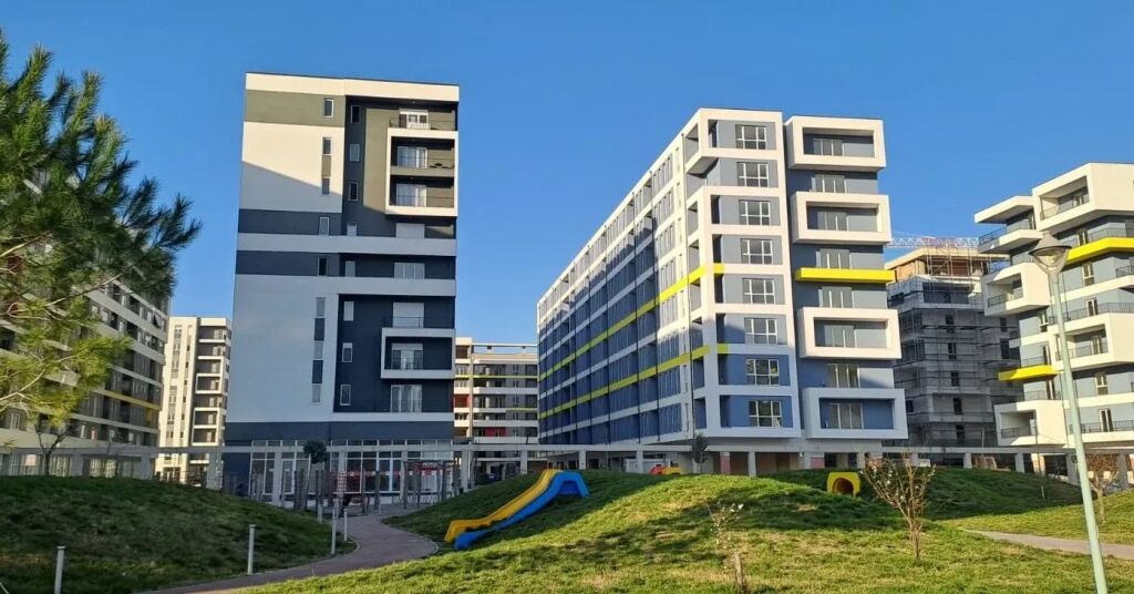 APARTAMENT NE SHITJE 2+1 UNIVERS CITY , TIRANE