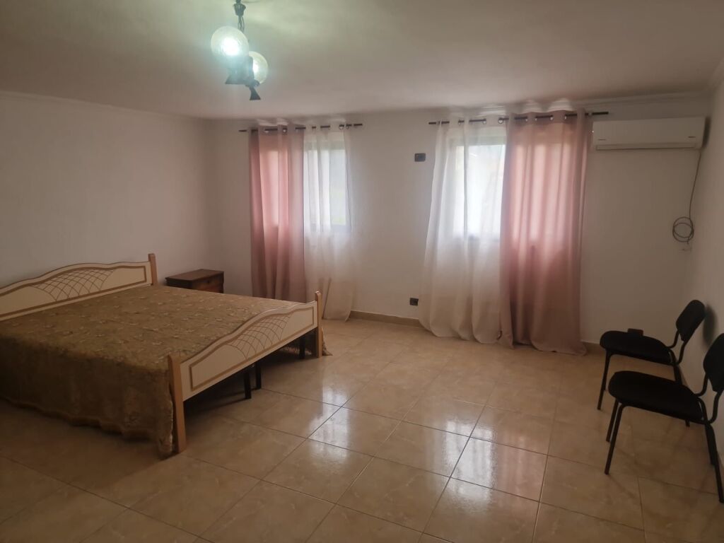 2+1 apartment for rent near Rruga e Durrsit