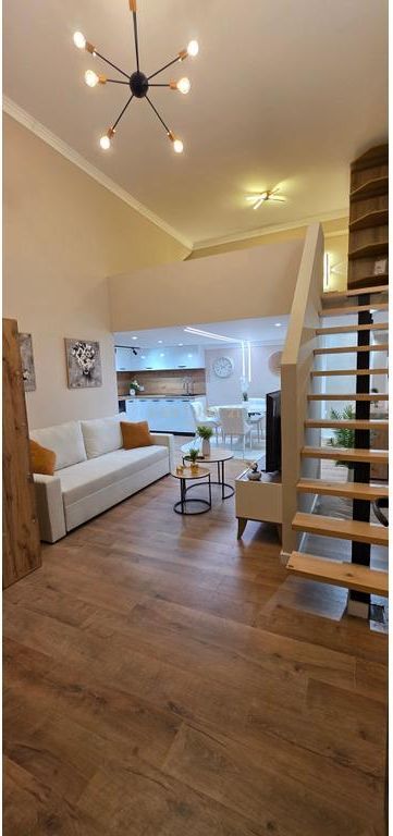 APARTAMENT/DUPLEX PER SHITJE , PLAZH, DURRES !
