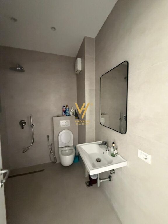 UFFICIO 135 M2 IN AFFITTO A PAZARI I RI 1.500 EURO