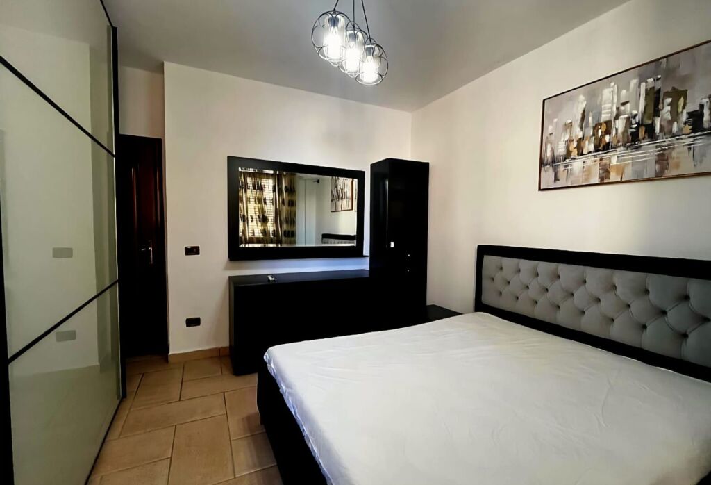Affitasi apartamento 2+1+2 a Volga Durazzo