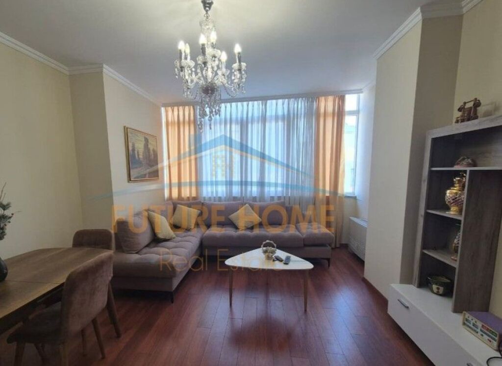 For sale Ap 2+1, Ministry of Foreign Affairs, near Brryli