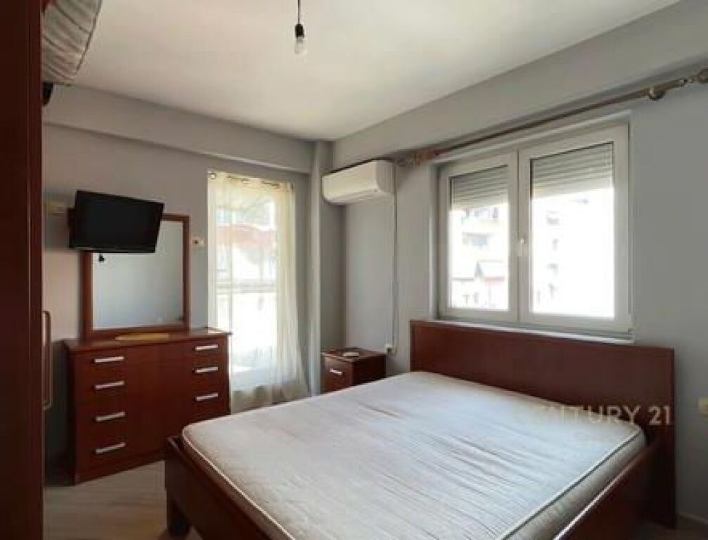 For Rent 1+1 Apartment with veranda at Jordan Misja