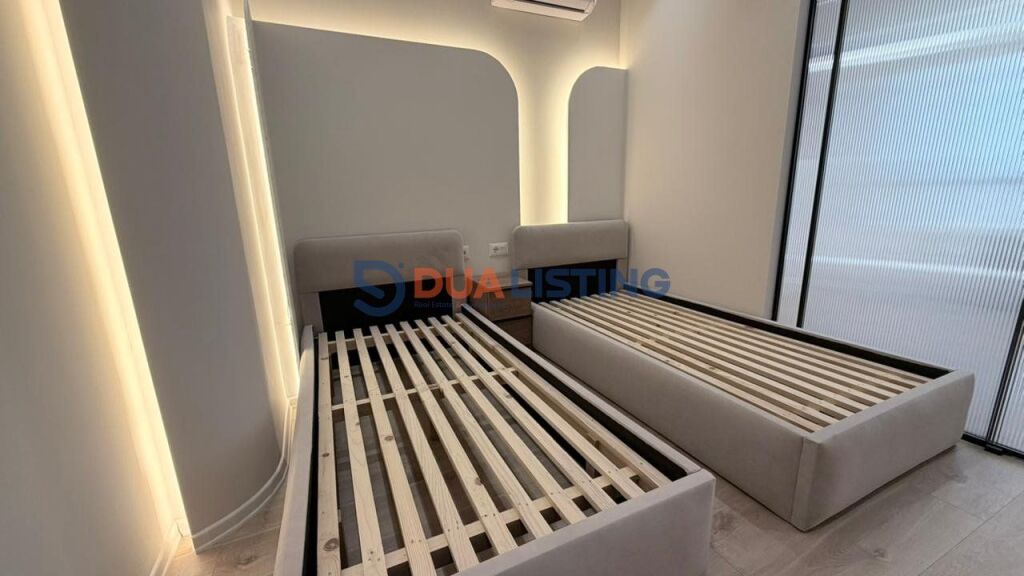 Shitet Apartament Modern 2+1 , 21 Dhjetori