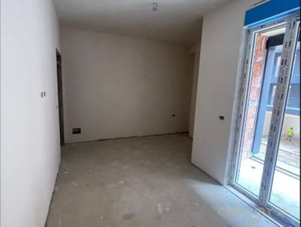 Shitet apartament 2+1 Orbital 3, Bulevardi i Ri