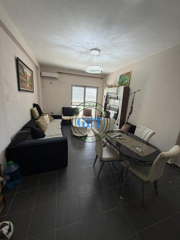 Shitet Apartament 1+1 | Shkëmbi i Kavajës, Durrës