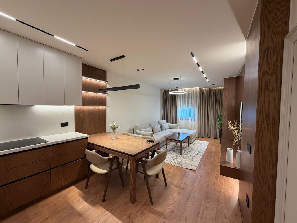 Super 1+1 for rent. Wilson Square Block. New Building