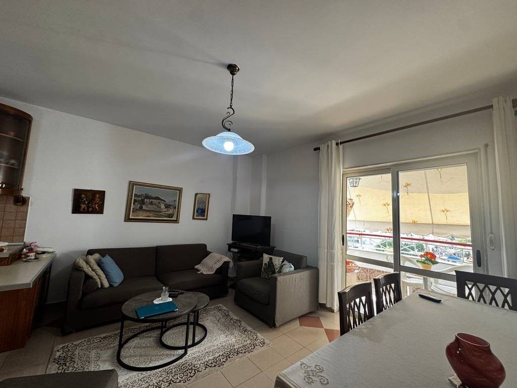 SHESIM APARTAMENT 2+1 TEK PAZARI I RI!