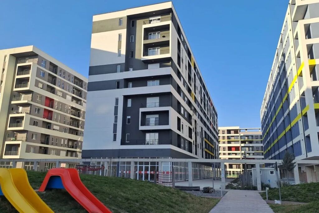 APARTAMENT NE SHITJE 2+1 UNIVERS CITY , TIRANE