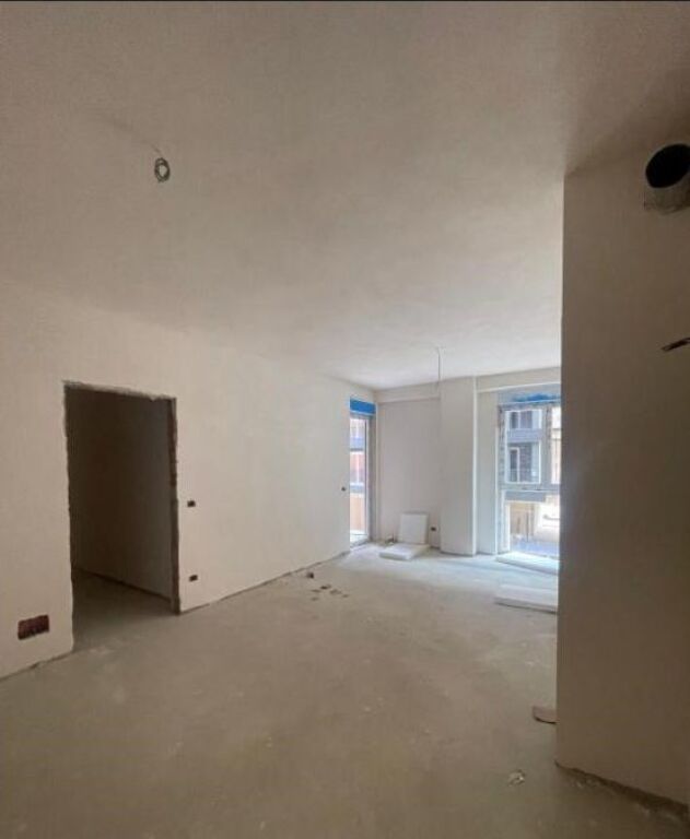 Shitet apartament 2+1 Orbital 3, Bulevardi i Ri