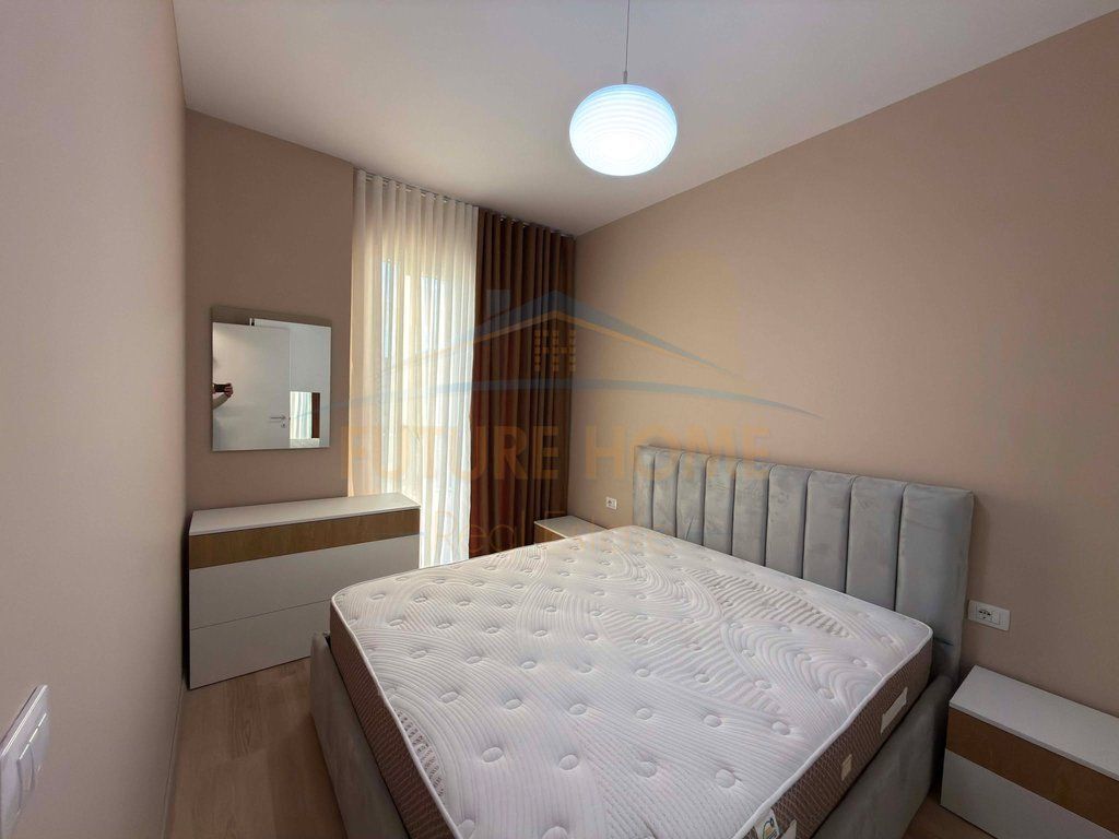 Shitet Apartament 1+1, Unaza e Re