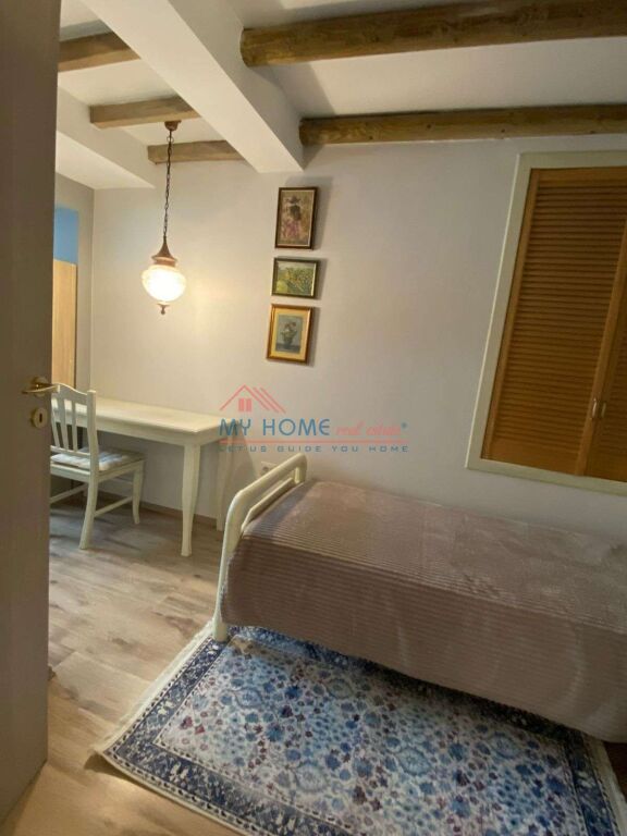Duplex for rent on Durres Street in Tirana