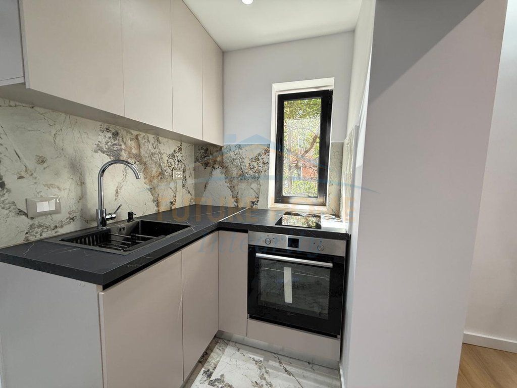For sale, Apartment 1+1, Ballet School, Tirana. 145,000 €