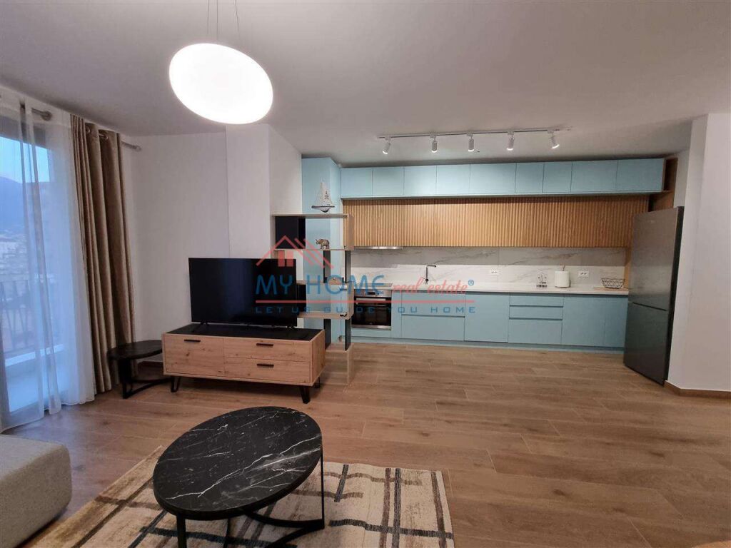 Appartamento 2+1 in Affitto Complesso Zircon a Tirana