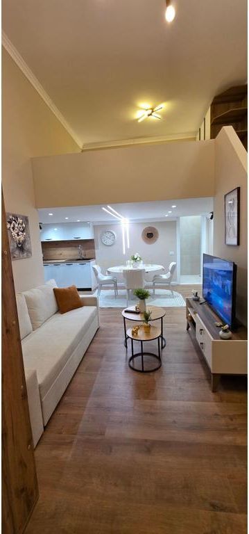 APARTAMENT/DUPLEX PER SHITJE , PLAZH, DURRES !
