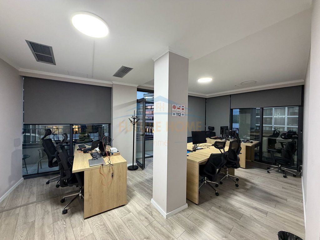 Affitto, Spazio per ufficio, Lake View, Tirane