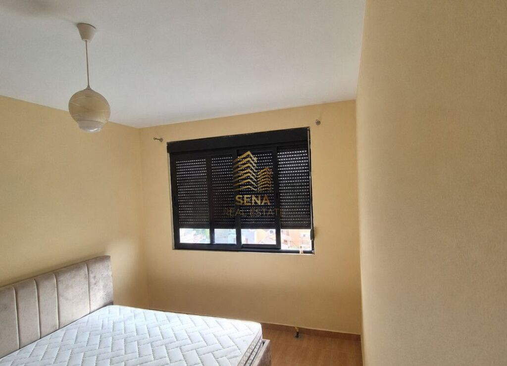 Rent, Business Premises 2+1+block, Brryli, 55,000 Leke
