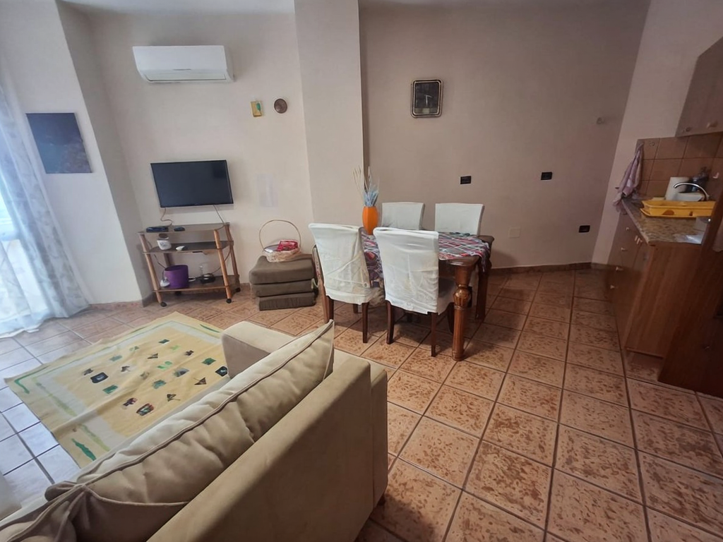 Apartament 1+1 me Qira tek Shkolla e Baletit, pranë BKT