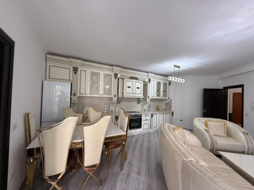 2+1 apartment for rent in Yzberisht