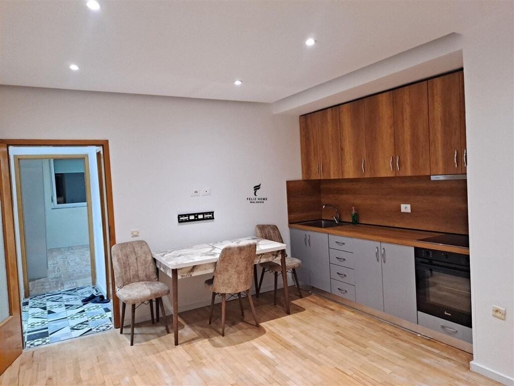 APARTAMEMT ME QERA 2+1 FERIT XHAJKO 55.000 LEKE FH-75066