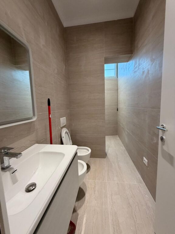 Business Premises for Rent – Train Station, Durres