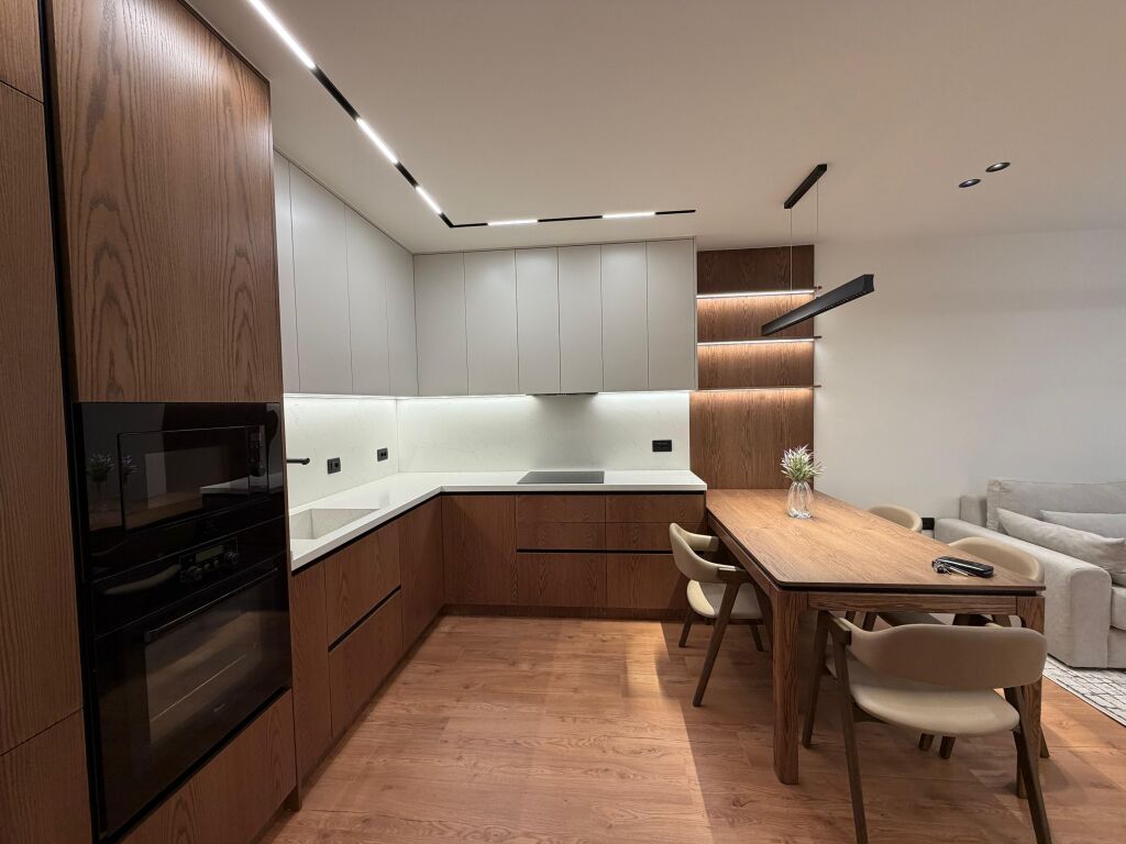 Super 1+1 for rent. Wilson Square Block. New Building