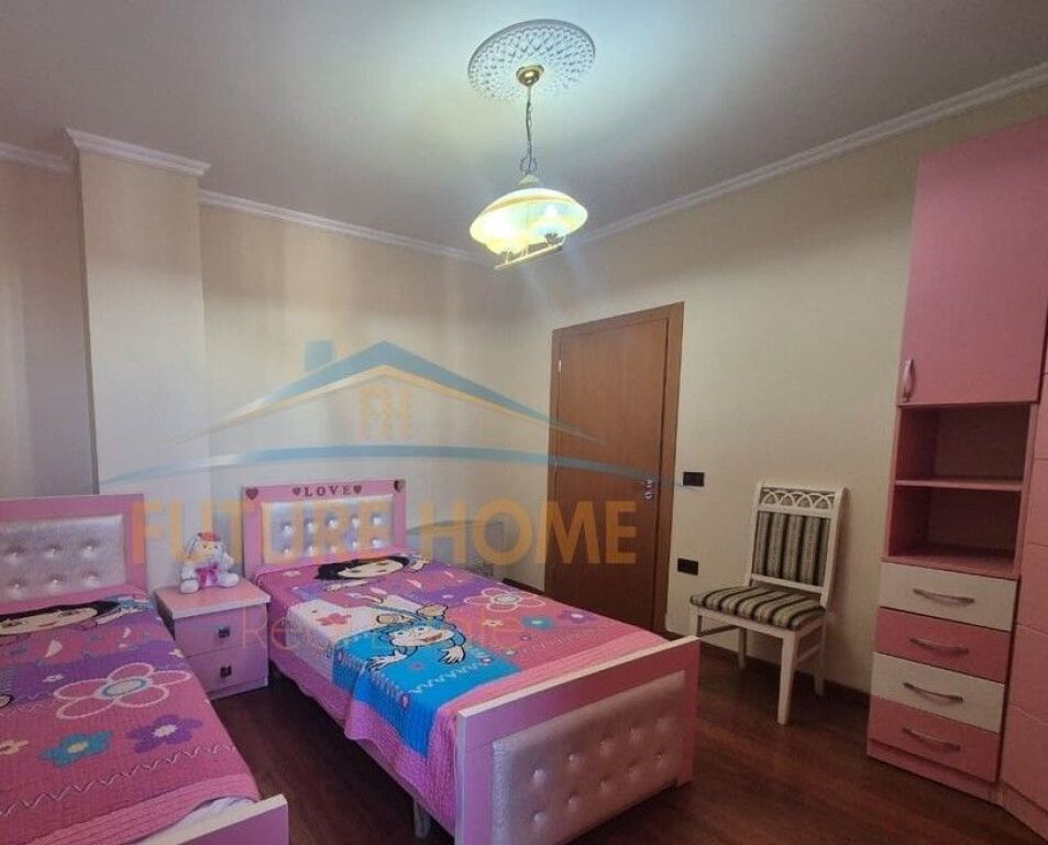 For sale Ap 2+1, Ministry of Foreign Affairs, near Brryli