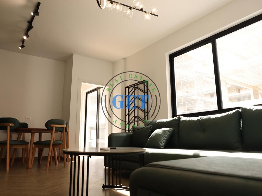 Shitet Apartament 2+1 | Mali i Robit, Durrës