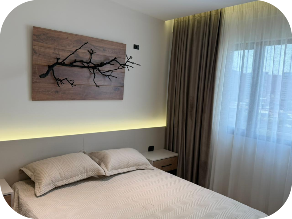 Apartament 2+1 + Gardërobë për Shitje | Përballë Kompleksit Delijorgji