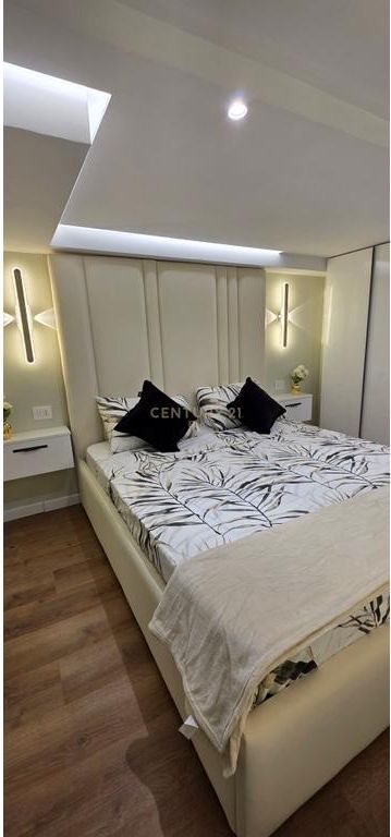 APARTAMENT/DUPLEX PER SHITJE , PLAZH, DURRES !