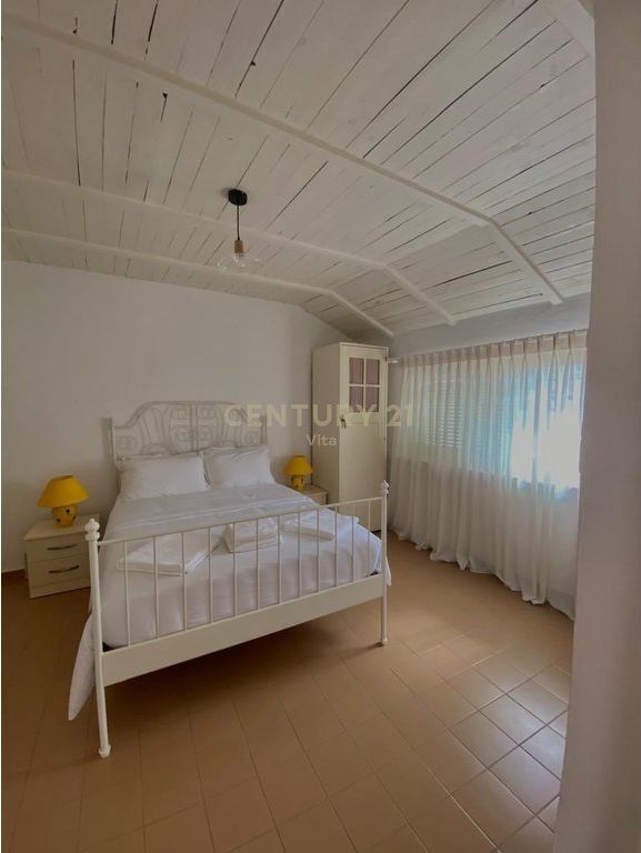 Shitet Duplex në Qendër të Durrësit !