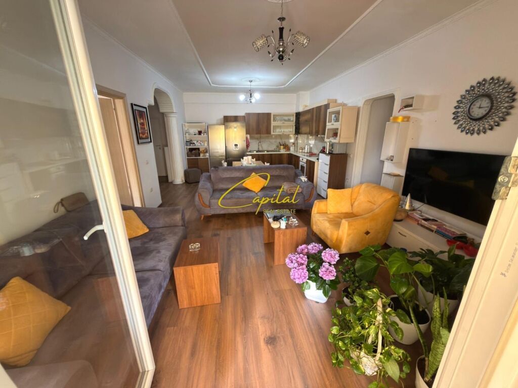 APARTMENT FOR RENT 3+1 BOTANICAL GARDEN 700 EURO