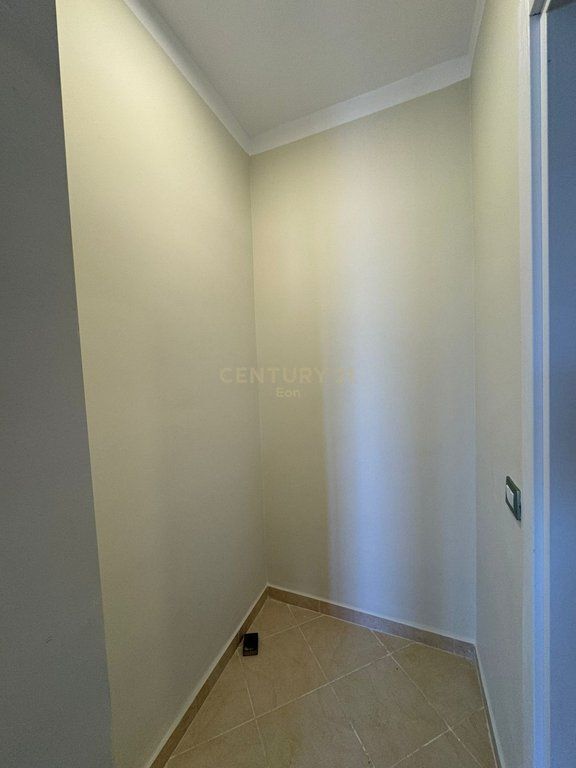 Apartament 1+1 Për Shitje në Plazh, Durrës !