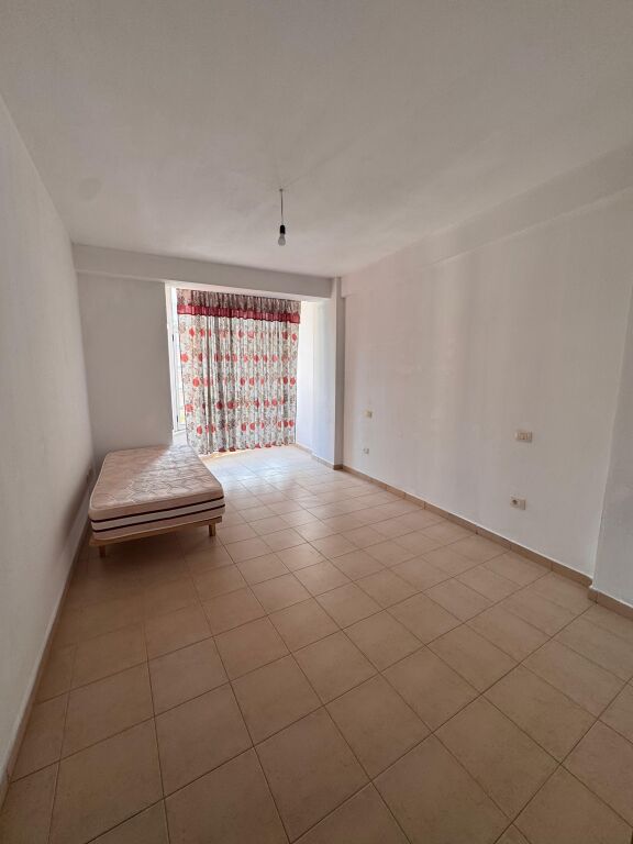 Shitet ne Astir Apartament 2+1