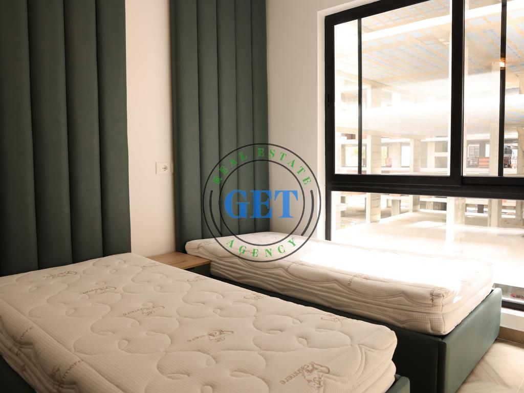Shitet Apartament 2+1 | Mali i Robit, Durrës