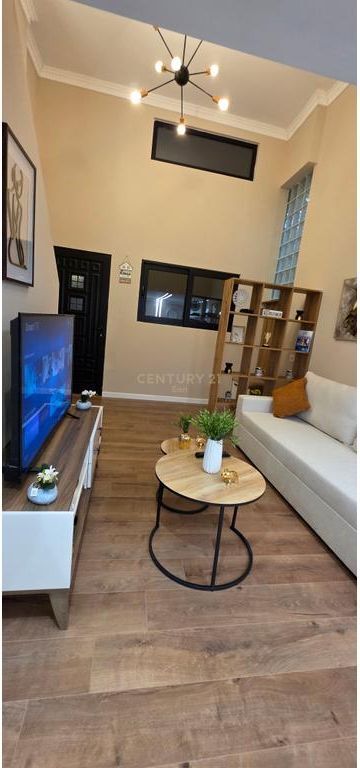 APARTAMENT/DUPLEX PER SHITJE , PLAZH, DURRES !
