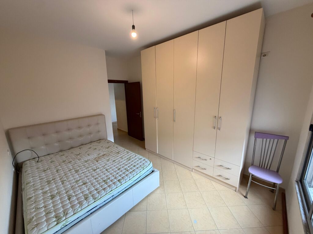 For rent 1+1. 400€. Train Station. Tirane