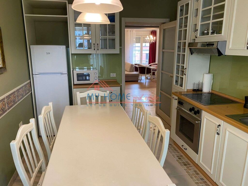 Duplex for rent on Durres Street in Tirana