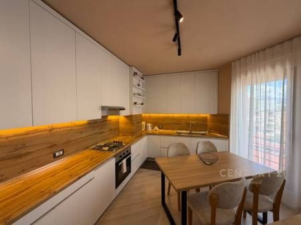 We offer a 1+1 apartment for rent opposite Harry Fultz!