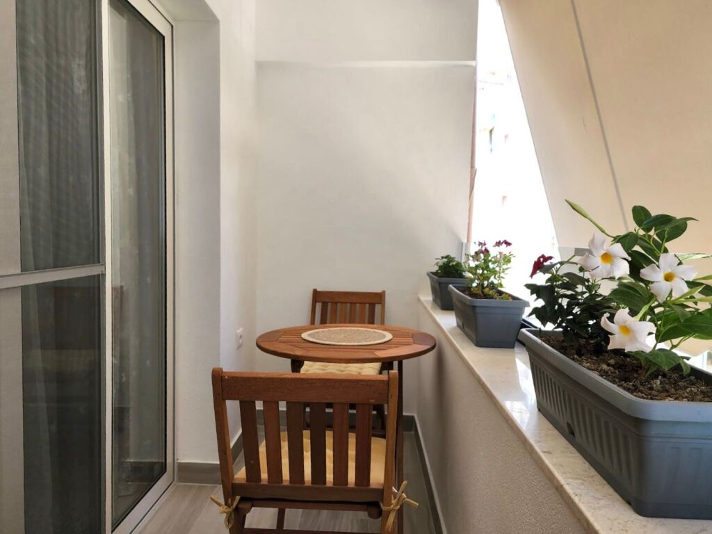 In Affitto: 2+1 🔑 Moderno &amp; Nuovo 📍 BLLOK/GARDA - Super Investimento (4° Piano Non Ultimo) - 75.000 Leke/Mese