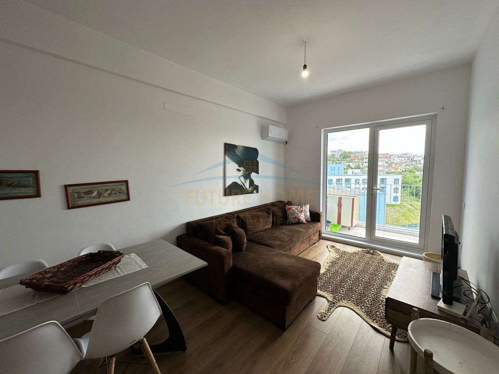Shes  Apartamentin 1+1, te OXA, Fresku