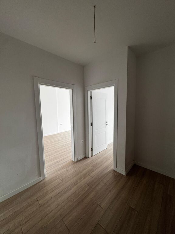 SHITET APARTAMENT 1+1 – URBAN HOME  📍 Pranë SPAK-ut, Tiranë