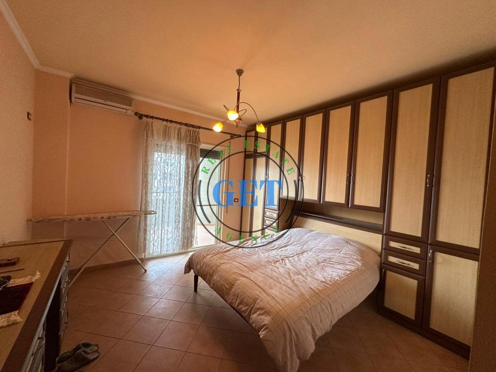 Shitet Apartament 2+1+2 me Pamje Deti | Blue Star, Durrës