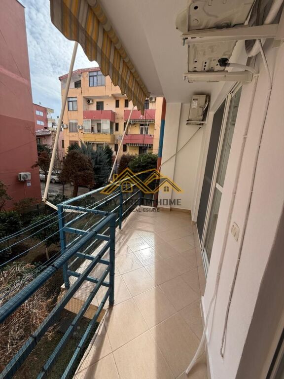 SHITET APARTAMENT 1+1 GOLEM.