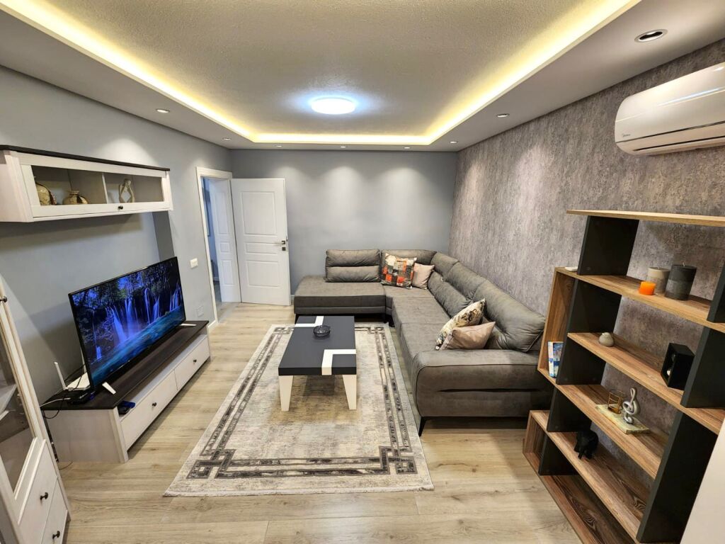 In Affitto: 2+1 🔑 Moderno &amp; Nuovo 📍 BLLOK/GARDA - Super Investimento (4° Piano Non Ultimo) - 75.000 Leke/Mese