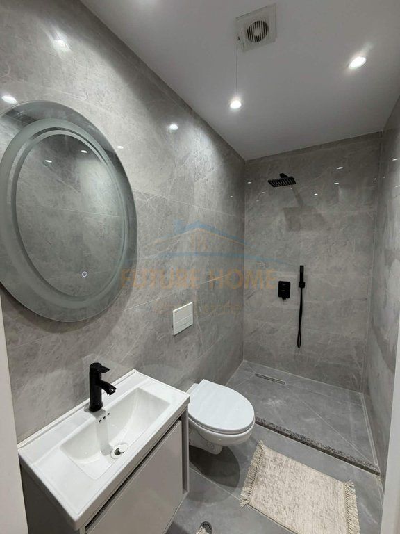 Shiten apartament 1+1 Astir ne Unazen e Re