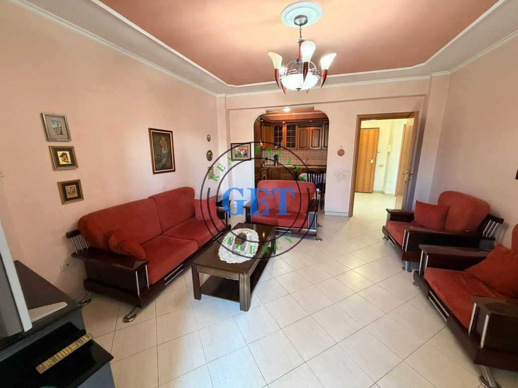Apartment 3+1+2 for Sale | Small Market, Durrës